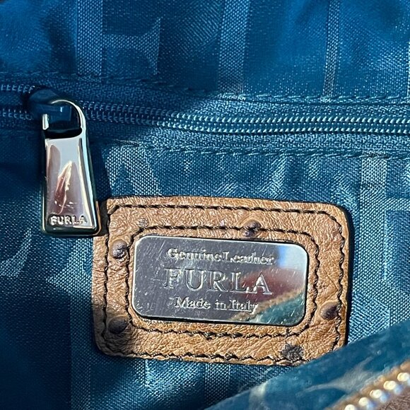 Furla Ostrich Leather 2-Way Top Handle Crossbody Bag - Preowned - Picture 12 of 14